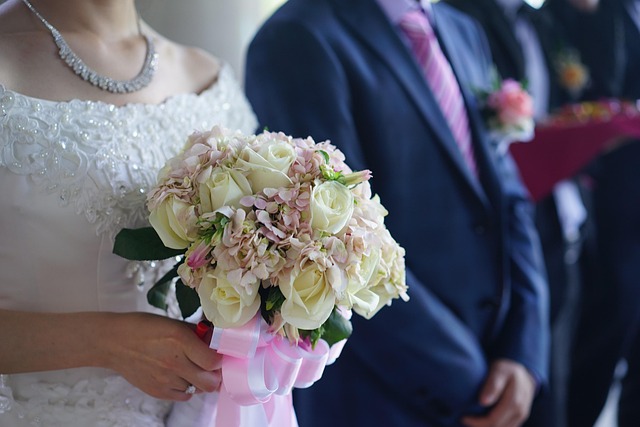 結(jié)婚 7 年必看！簡短賀卡祝福語，為老婆花束注入靈魂