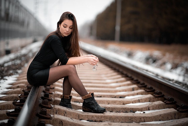 情感咨詢,家庭矛盾,婚姻問題,情感問題,送閨蜜不撞款的20歲生日禮物