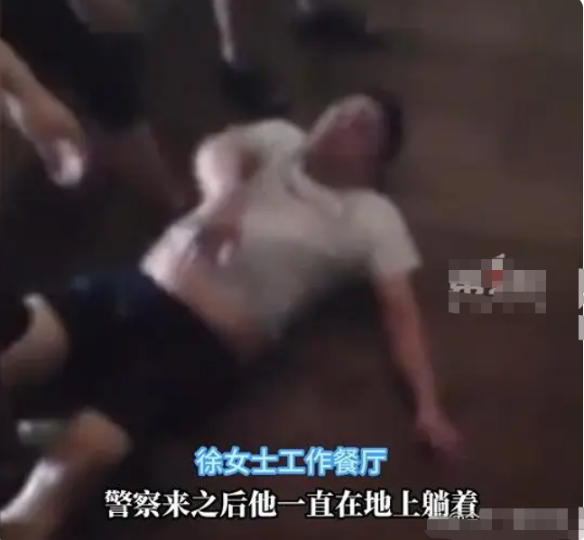 男子酒后“襲胸”女服務(wù)員被行拘:喝酒從不是理由