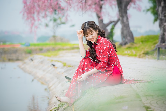 如何運(yùn)用情緒價(jià)值提升人際關(guān)系？